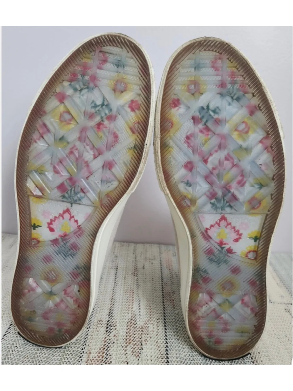 Converse Chuck Taylor Retro Inspired Floral Embroidered Hi Top Sneakers Womens 8 - Picture 6 of 9